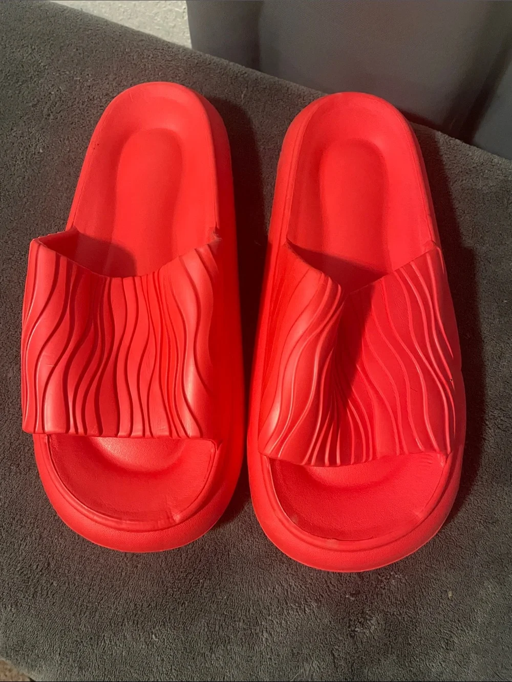 Women’s Red Slide Sandals - Cushioned Textured Strap NWOT